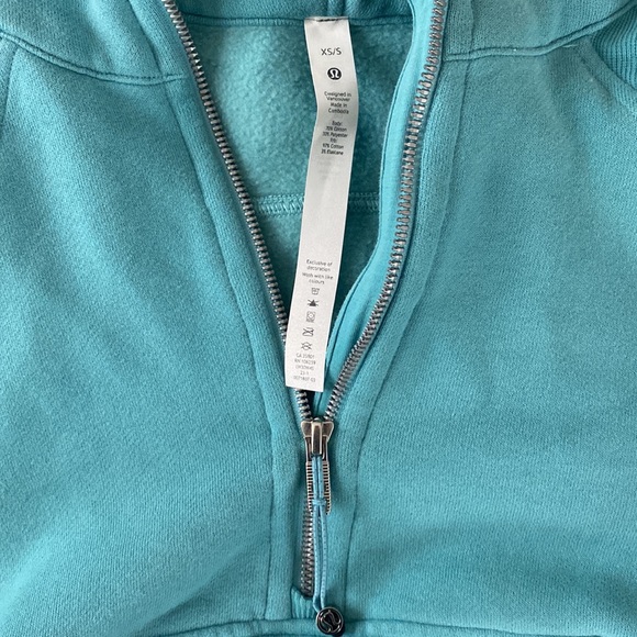 Lululemon scuba hooded half zip - Picture 2 of 5